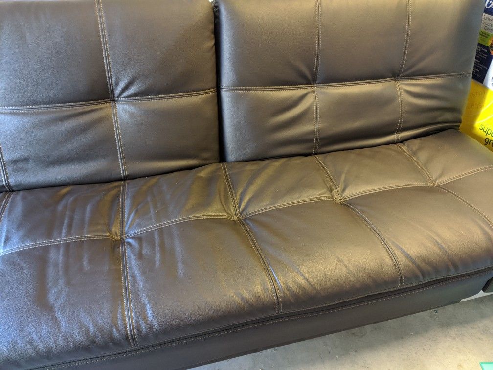 Couch / Sleeper