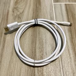 4K Mini DisplayPort to DisplayPort Cable 6Ft by Cable Matters, Used