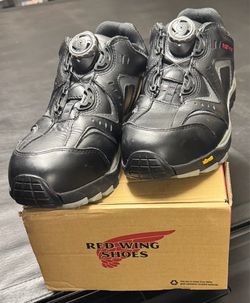 Redwing 6640 Steel Toe Safety Shoes ASTM F21413, Size 10 Leather With Vibram Sole With Easy On Off Feature