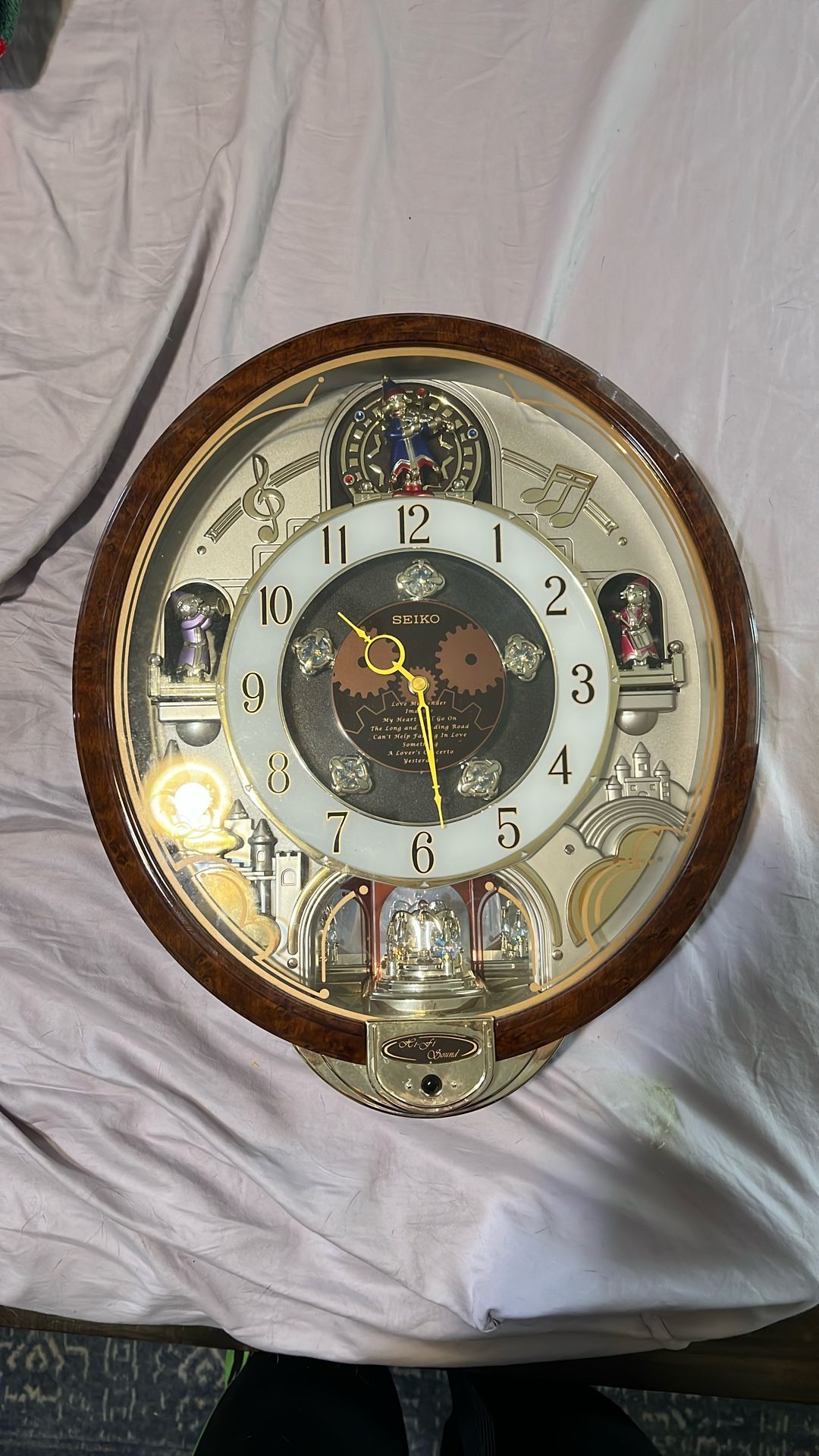 Seiko Hi-Fi Sound Collectors Clock With Colorized Clear Crystals