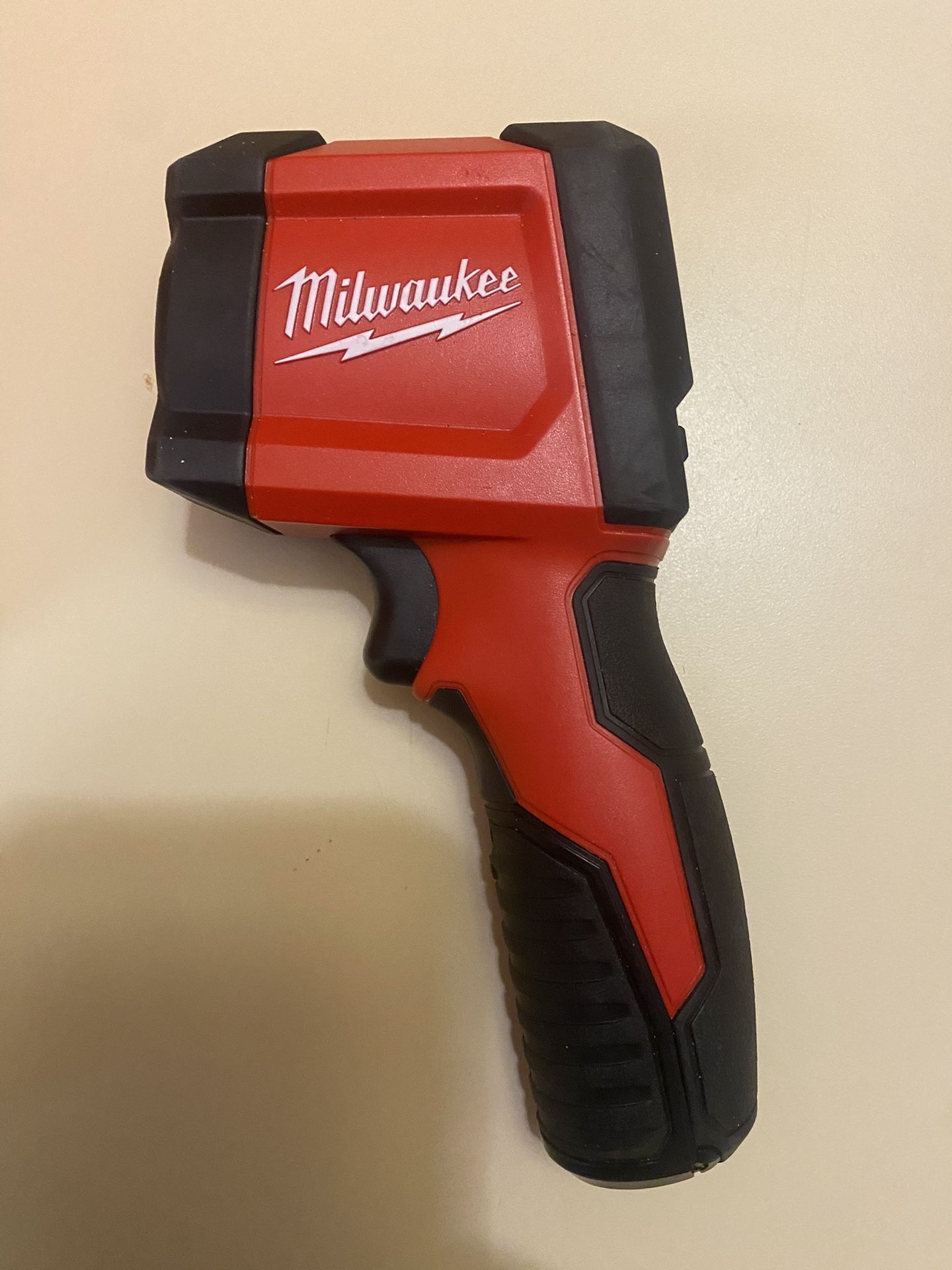 Milwaukee Infrared Temp-Gun