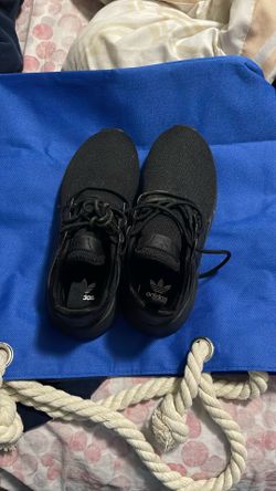 Boys adidas Sneakers