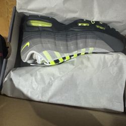 Air Max 95 Neon Size 10 And 12 