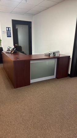 L-Shaped Reception Desk with Glass Panel