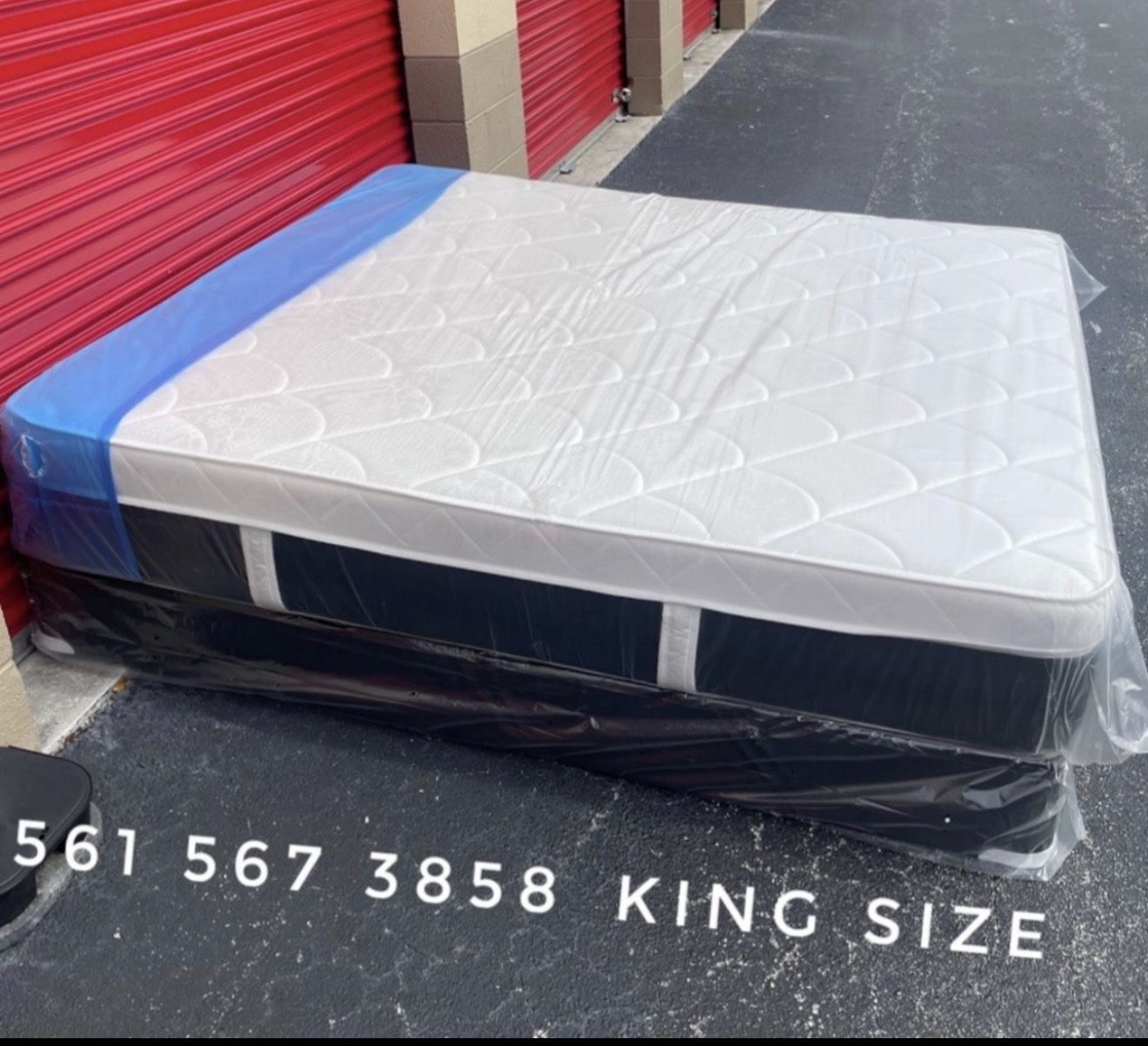 NEW Mattress King Size Plush Pillowtop With Box Spring // Offer 🚚