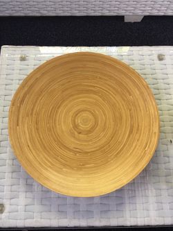 Platón decorativo de madera