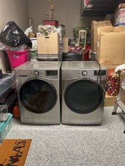 LG Smart Washer & Dryer set $800.00