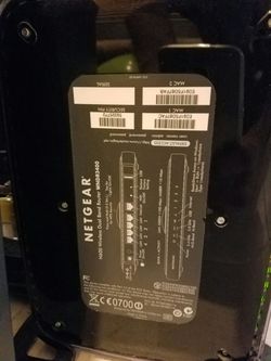 Netgear WNDR3400 - RangeMax Dual-Band Wireless-N Router