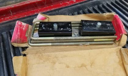 U-bolt and 2" universal blocks