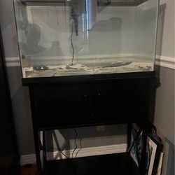 29 Gallon Fish Tank w/ Stand