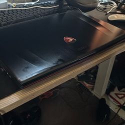 MSI Apache Pro Gaming Laptop – i7, 16GB RAM, 911GB Storage – Great Condition