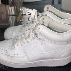 White Nike Shoes 