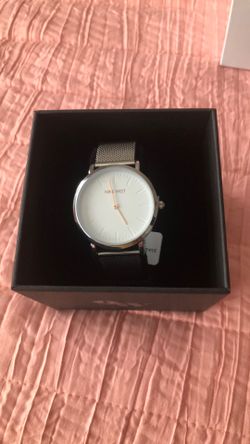 Women’s Watch 9West