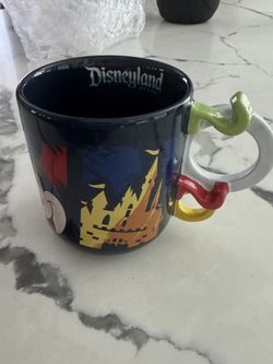 Disney Parks Disneyland Resort 2020 Mickey and Friends + Castle Ceramic Mug