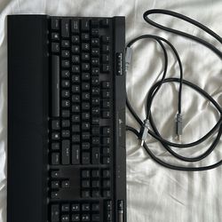 Corsair keyboard rgb K70 MK.2 cherry blue switches