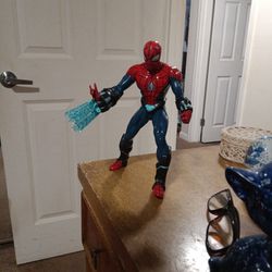 Vintage Spiderman BY  Hasbro 2012, VERY COLLECTABLE. Works Perfect, Right Arm Lights Up Rotates, And Talks, Etc, Excell Cond.  Only $35.00   