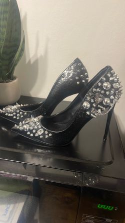 Ladies heels