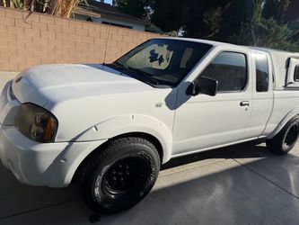 Nissan frontier 2001 4 cil standard