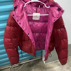Women’s Moncler Puffer Jacket 