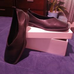 Women's Black Dressy Flat Shoes