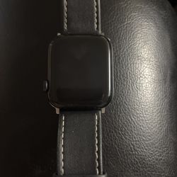 iPhone Watch SE 