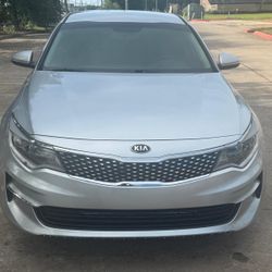 2018 KIA Optima