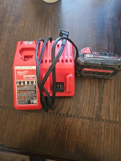 Milwaukee M12/M18 Charger and M18 2.0Ah Battery