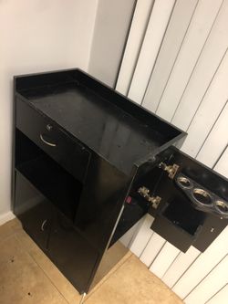 Stylist cabinets (2)