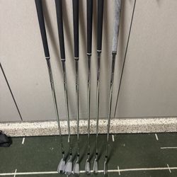 Titleist Irons T200