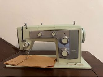 Sears 1969 sewing machine model 1751