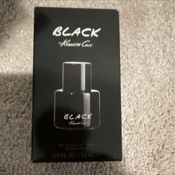 Kenneth Cole Black Eau de Toilette Spray Men's Fragrance 0.5 fl oz / 15 mL