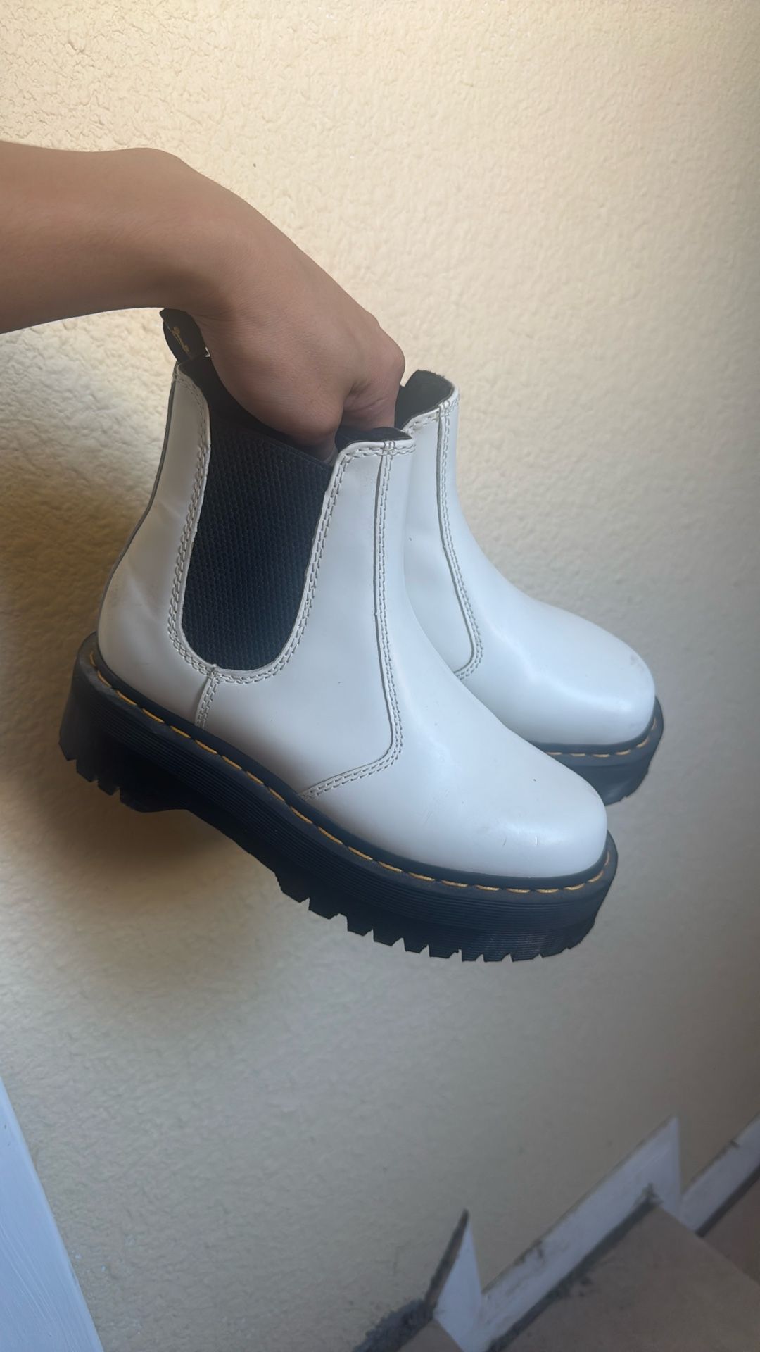 Doc Martins, Platform Boots, White, 5.0M