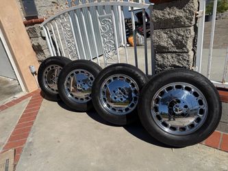 Mercedes-Benz Chrome Wheels with Tires Set of 4