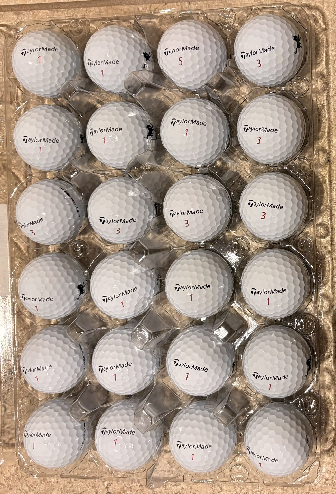 24 Like New TaylorMade Tour Response Golf Balls As Pictured ⛳️ ——— 
