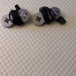 Super Nintendo Controllers 