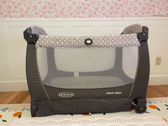 Graco Pack 'n Play Playard-Portable Playard