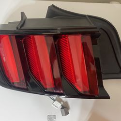 2015-2017 Mustang Tail Lights