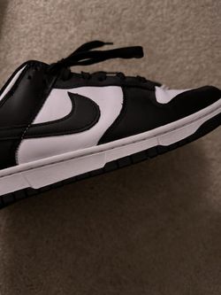 Nike Panda Dunks