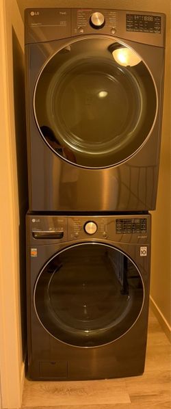 LG Washer and Dryer  On Sale