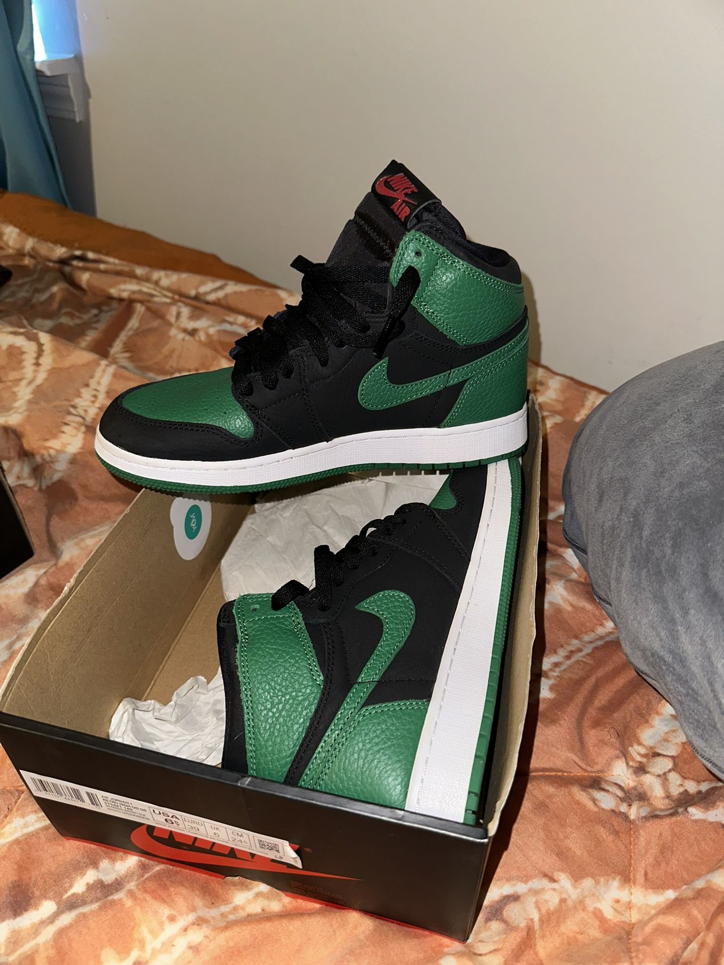 Jordan 1