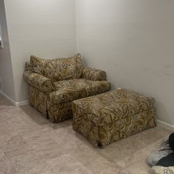 Small Couch With Ottoman