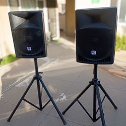 Brad New DJ Speakers. 12 In Each. 1000wts Everything Box Great No Bluetooth $350