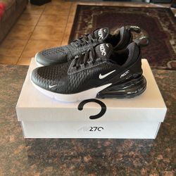 Black N White Nike AIR 270  Women’s, Running Shoes 7.5