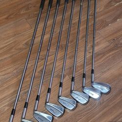 Mizuno MP-33 Forged Blade Irons 3-PW – Dynamic Gold – 8 Club Set