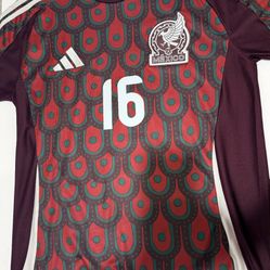 Mexico Jersey Size Small!