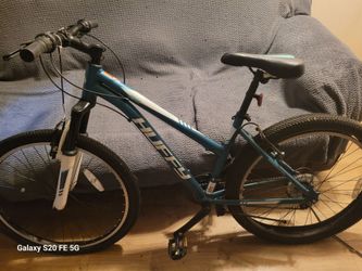 Huffy women's bike brand new