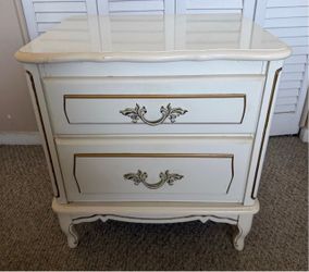 French Provincial 2-Drawer Nightstand