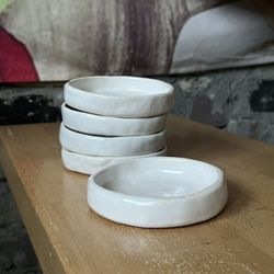 HANDMADE POTTERY DISHES SET OF 5