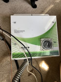 Titan Controls Helios 15 - 240v 8 Light Grow Light Controller