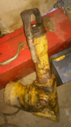 Heavy duty Black & Decker electric demolition hammer